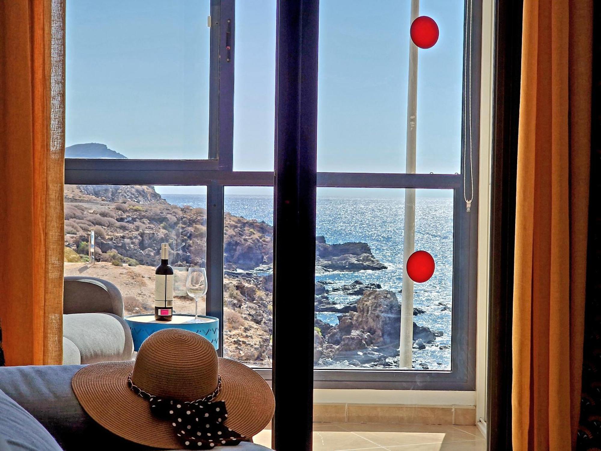 Las Rocas By The Ocean, Wifi And Sea View Лос-Абрігос Екстер'єр фото
